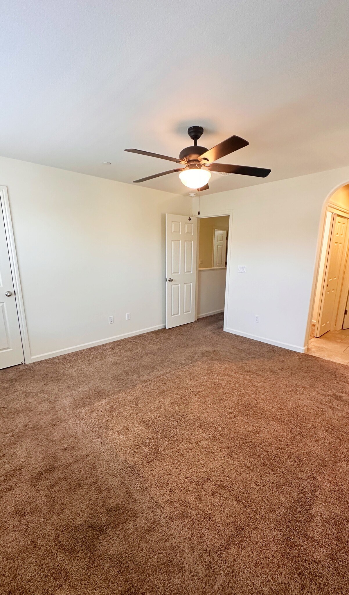 Building Photo - 3701 Friendship Ln