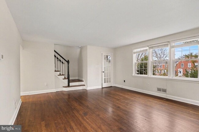 Building Photo - 1546 Putty Hill Ave