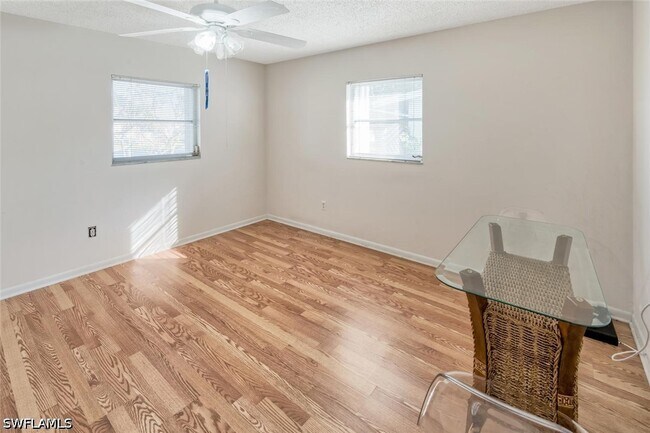 Building Photo - 42 4th St