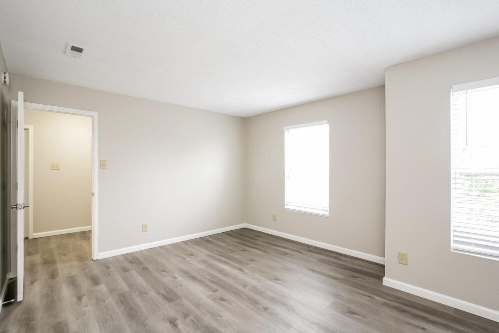 Building Photo - 6336 Alonzo Dr