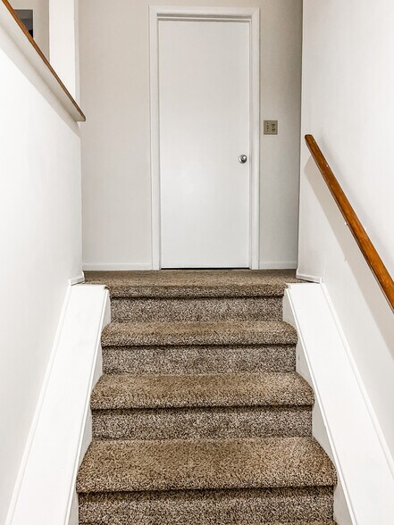 Entrance - 4 Orchard Ln
