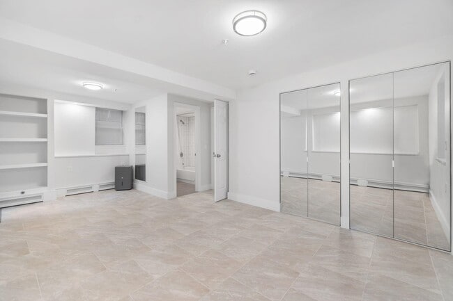 Building Photo - 6107 JFK Blvd E