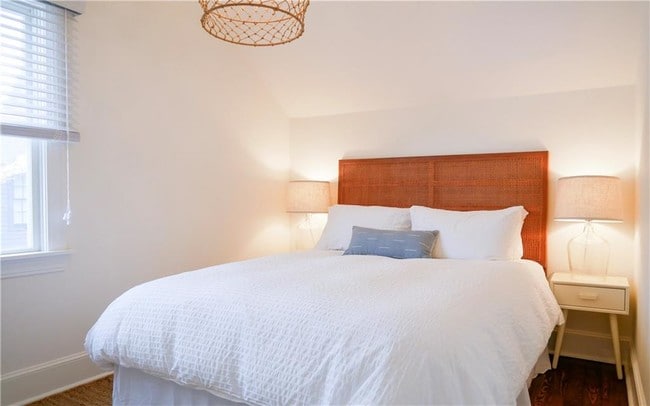 Building Photo - 45 1/2 2nd St