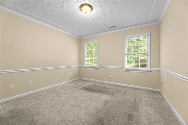 Building Photo - 2902 Bridle Creek Dr SW