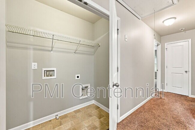 Building Photo - 3217 Blue Springs Trace
