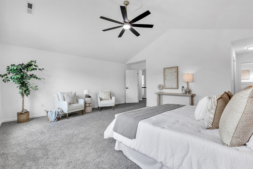 Building Photo - 9724 Brooks Dr