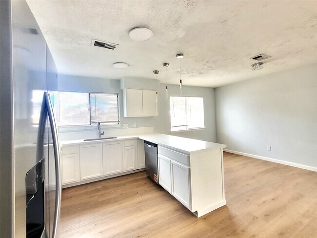 Building Photo - 11622 Old Telegraph Rd