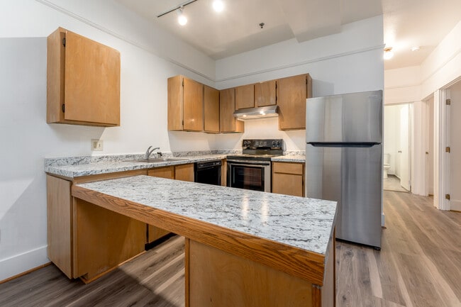 Building Photo - Breier Building Apartments