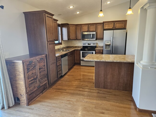 Building Photo - 5205 South Culbert Avenue