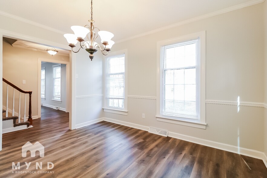 Building Photo - 25 Camelia Dr