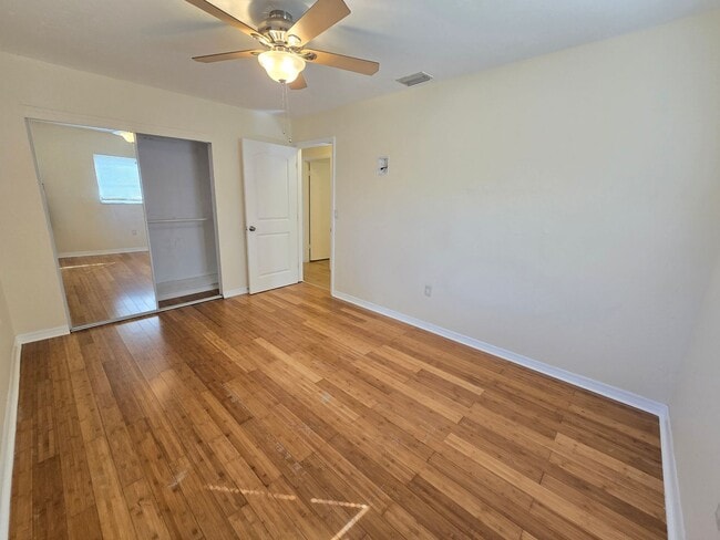 Building Photo - South Sarasota/ Gulf Gate 3 bed/ 1 bath Home ~ Coming Soon!