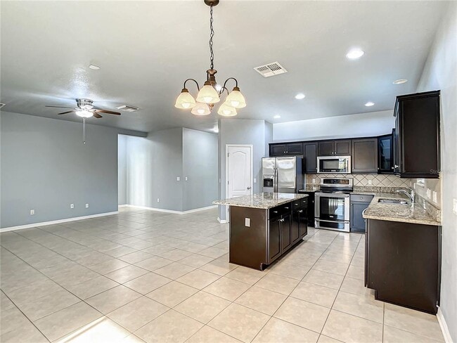 Building Photo - 3807 Enchantment Ln