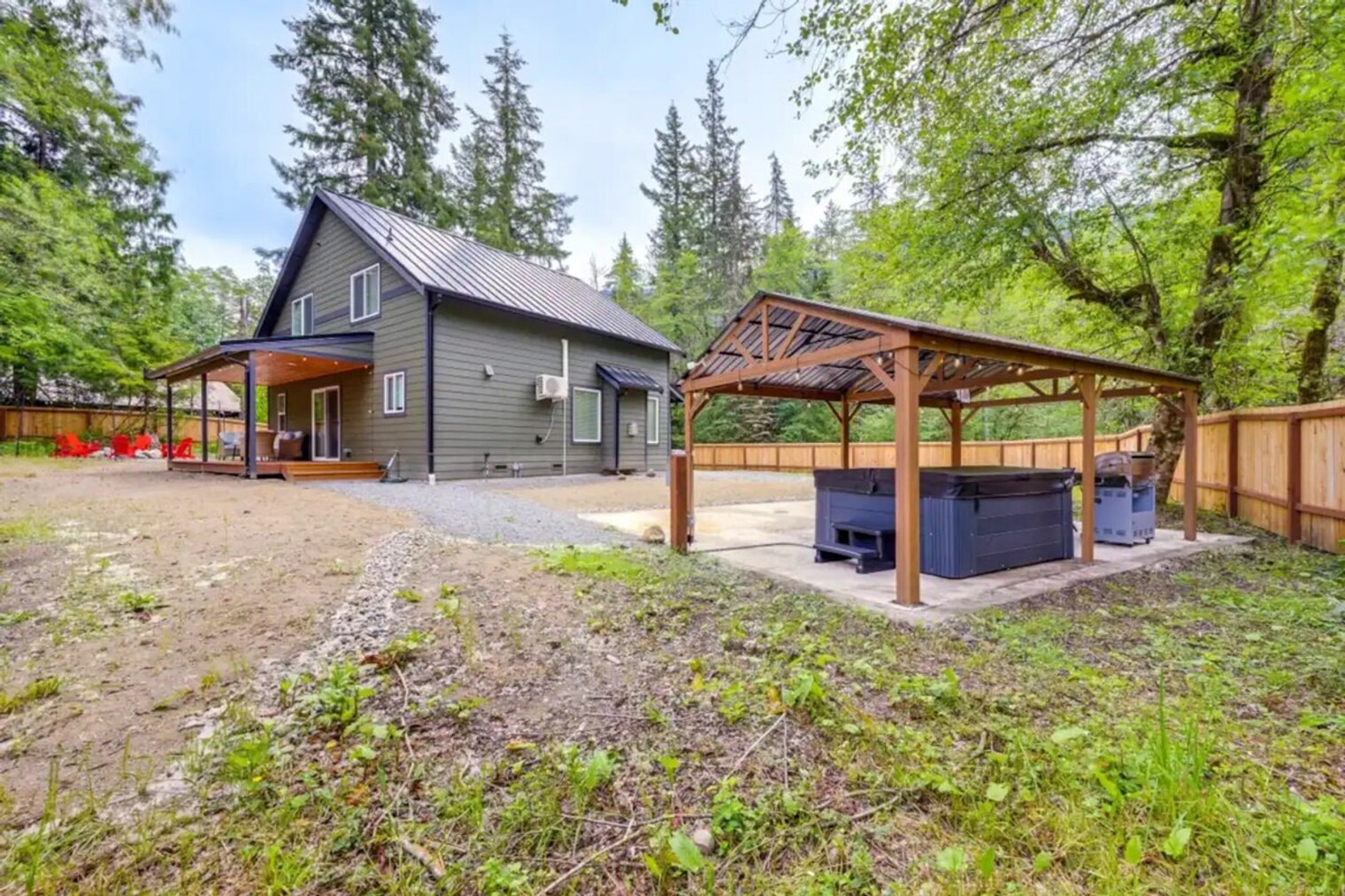 Building Photo - 253 Skate Creek Rd N