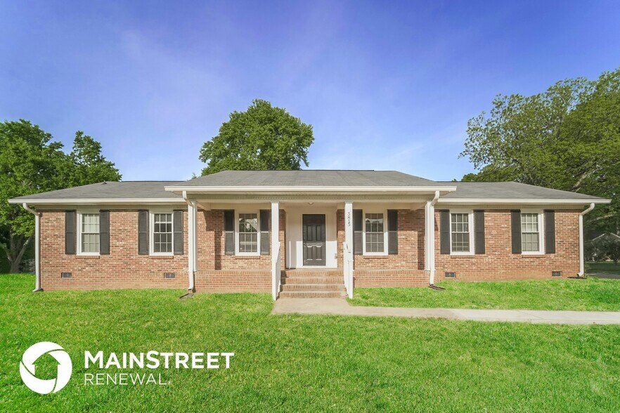 Building Photo - 5815 Mallard Dr S