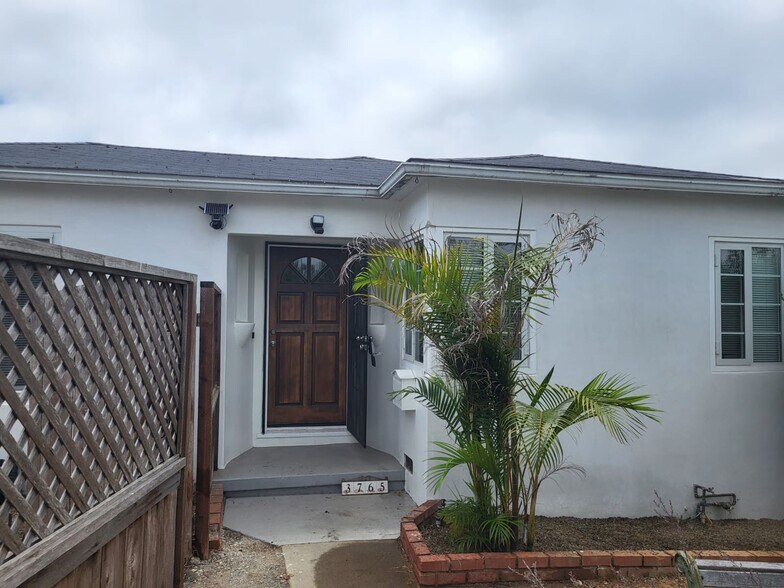 Building Photo - 3765 Elliott St