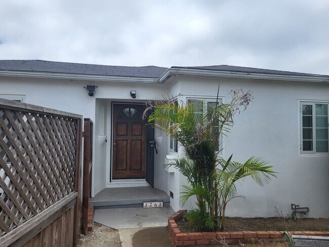 Building Photo - 3765 Elliott St