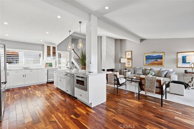 Building Photo - 2981 Quedada