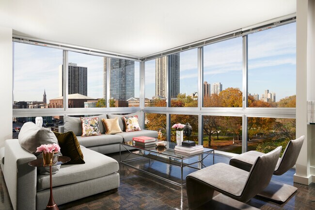 Building Photo - 1555 N Dearborn Pky