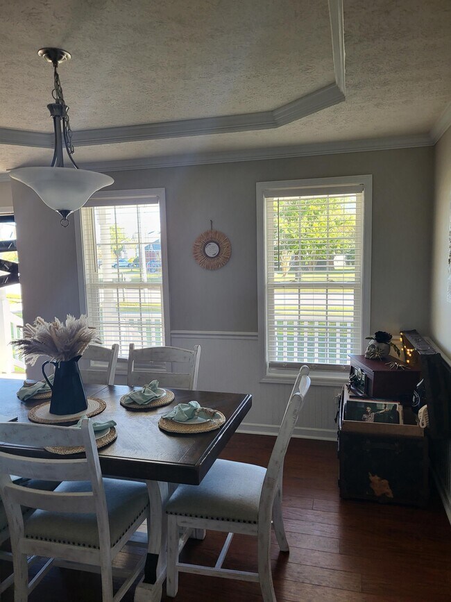 Building Photo - 220 Newport Drive