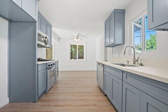 Building Photo - Ronald Dr. Huntington Beach