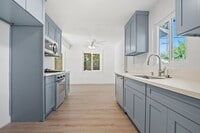 Building Photo - Ronald Dr. Huntington Beach