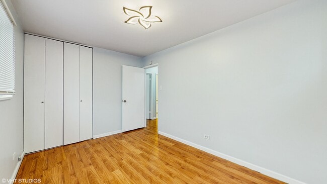 Building Photo - 1317 Mackinaw Ave