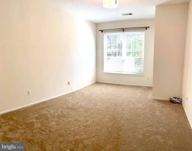 Building Photo - 1580 Spring Gate Dr.