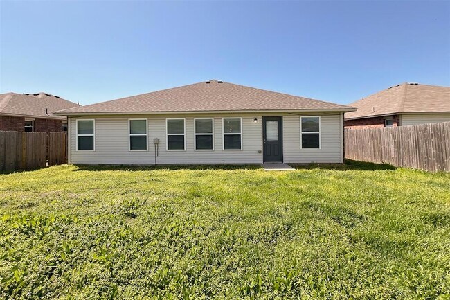 Building Photo - 2928 Cider Mill Ln