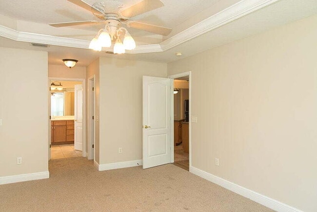Building Photo - Spacious 4-Bedroom Sanctuary in gated comm...