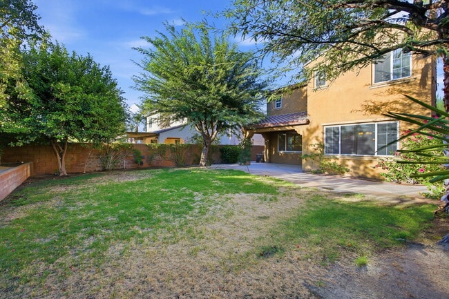 Building Photo - 35495 Domani Dr