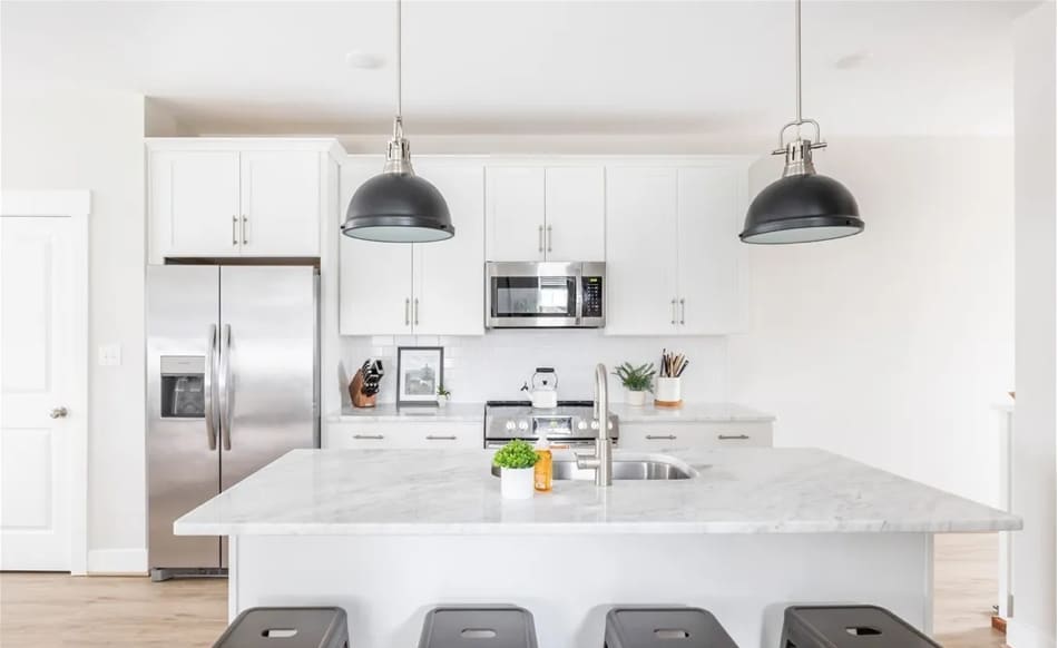 Building Photo - 2019 Dinwiddie Ave