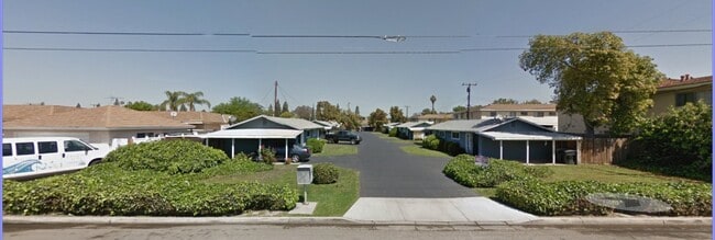 Building Photo - 9709 Bixby Ave