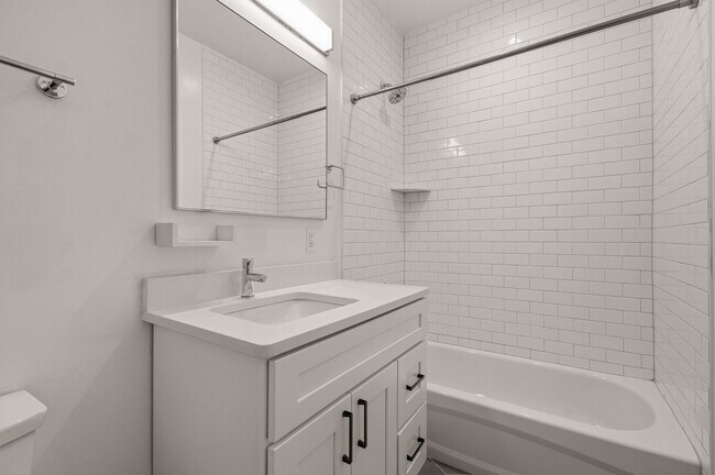 Building Photo - New Construction One Bedroom One Bathroom-Modern Living Off H Street!