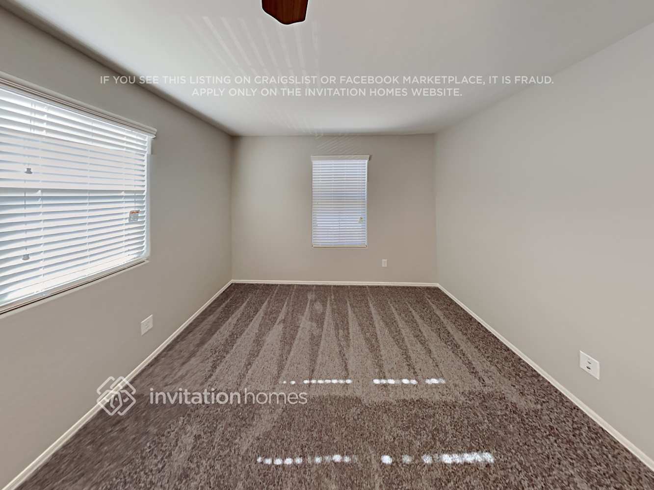 Building Photo - 16524 W Jenan Dr