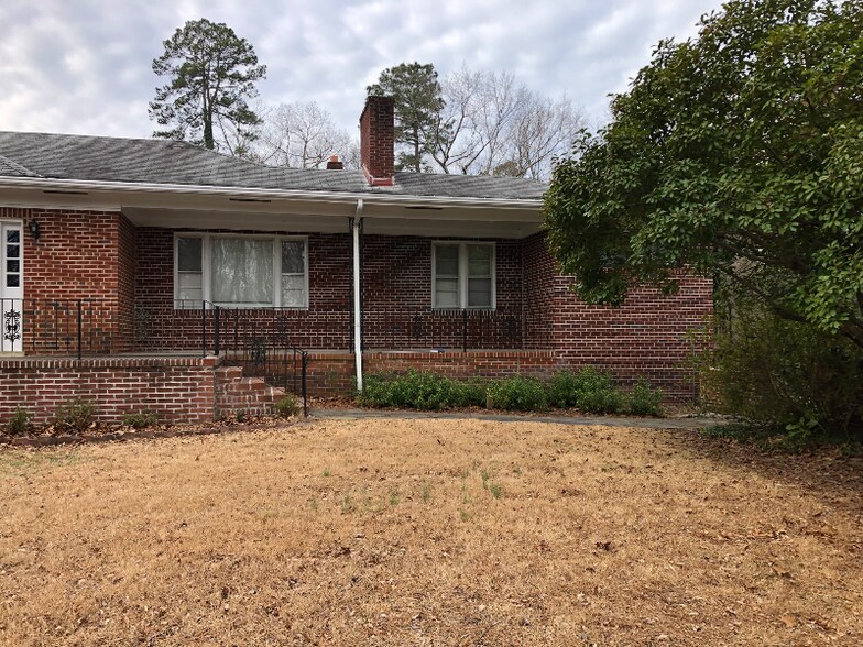 Building Photo - 11500 Elmwood Ln