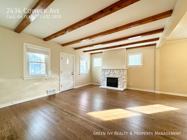 Building Photo - 2434 Cowper Ave