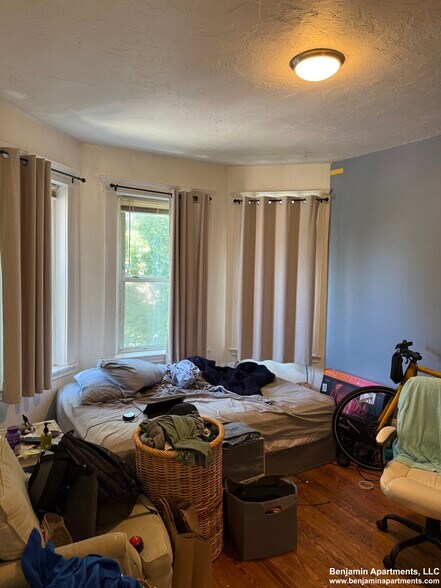 Primary Photo - 4 Litchfield St