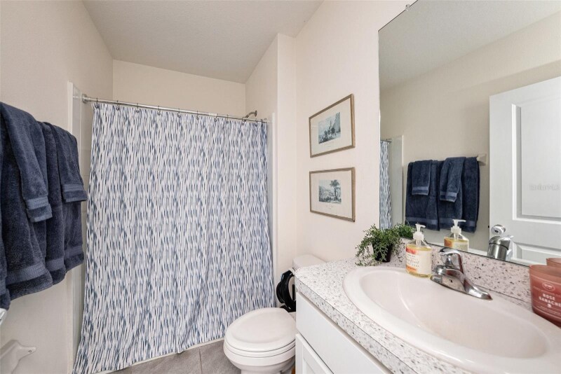 Building Photo - 3528 Maple Grv Wy