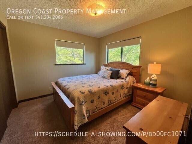 Building Photo - 32300 Cape Kiwanda Dr
