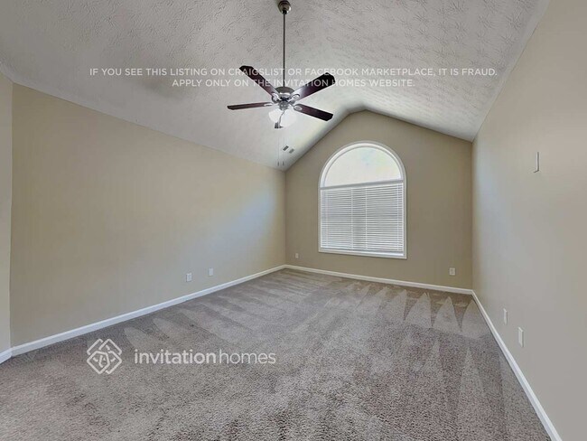 Building Photo - 110 Parkway Dr