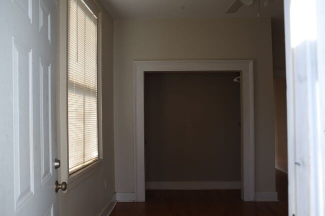 Building Photo - 436-438shenn