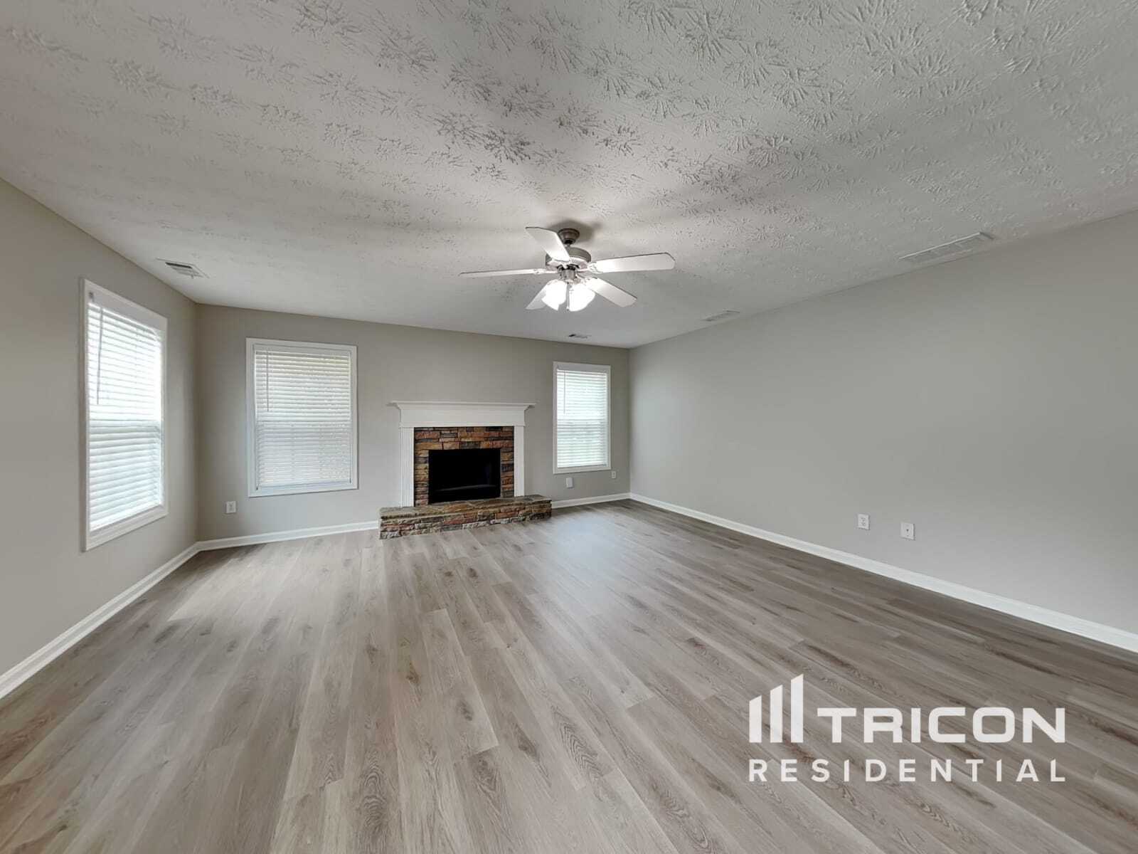 Building Photo - 714 Thompson Ridge Dr