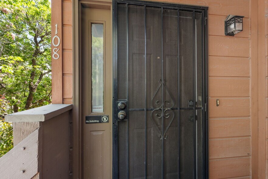 Building Photo - 3050 West 32nd Avenue