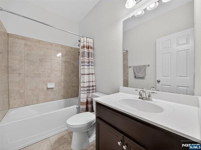 Building Photo - 112 Wesmont Drive