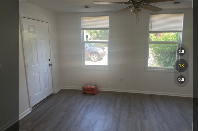 Building Photo - 414 Silver Maple Way