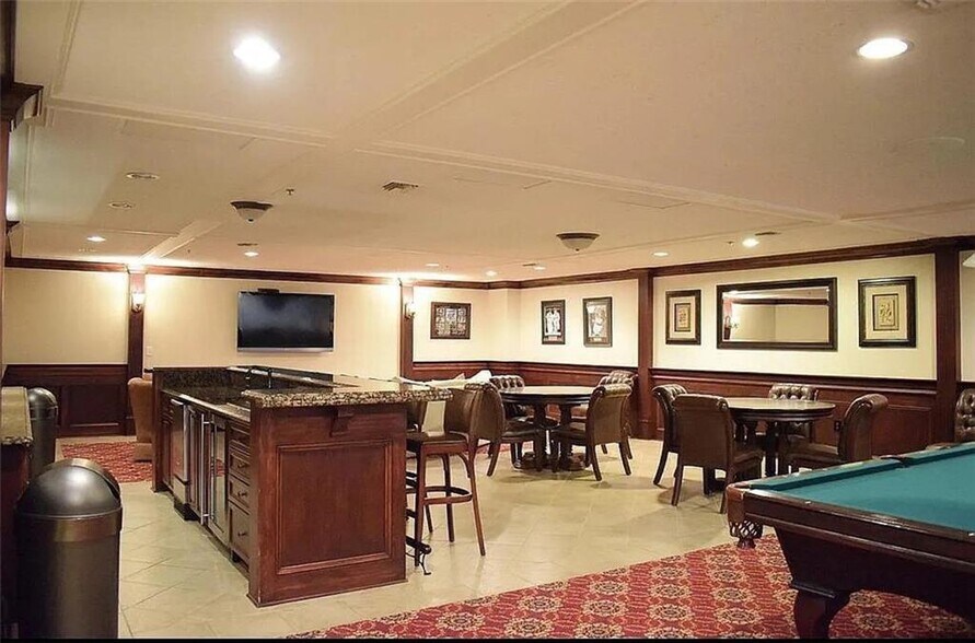 Building Photo - 3334 Peachtree Rd NE