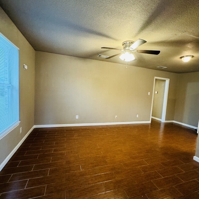 Building Photo - Welcome to Pine Shadows Duplex Apartment