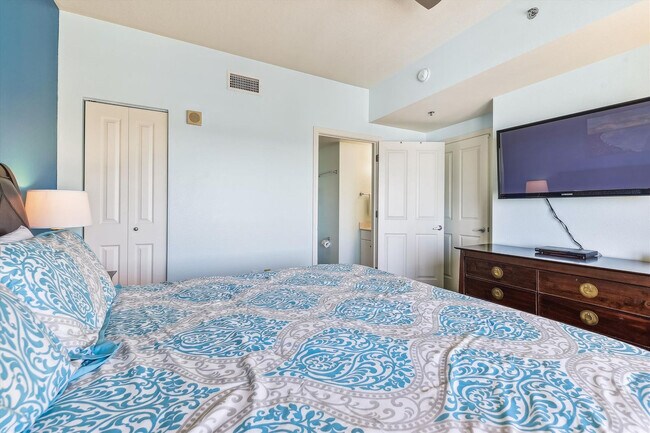 Building Photo - 104 Gulfside Ct