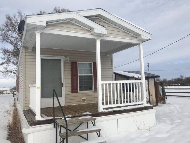 Building Photo - 31 Front St