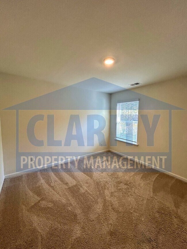 Building Photo - Beautiful 3 bedroom home in new North Cleveland neighborhood!